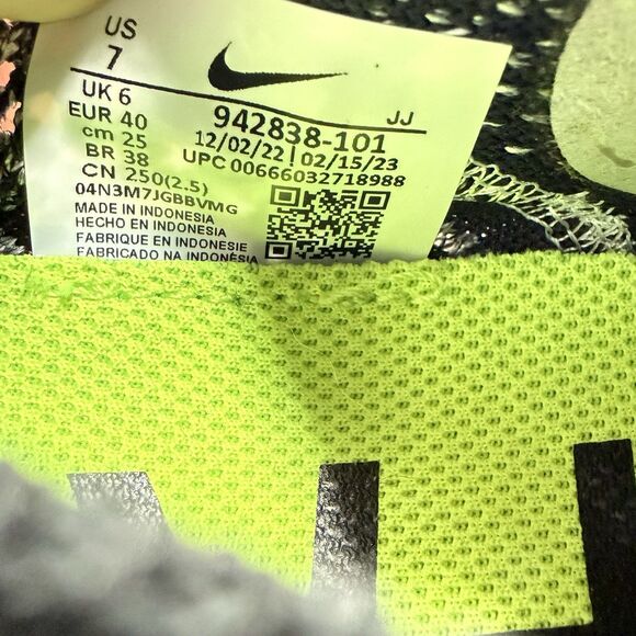 Men's Size 7 fits Womens 8.5-Nike Free RN Flyknit 2018 Running Shoes ‘Oreo’ - Picture 8 of 9